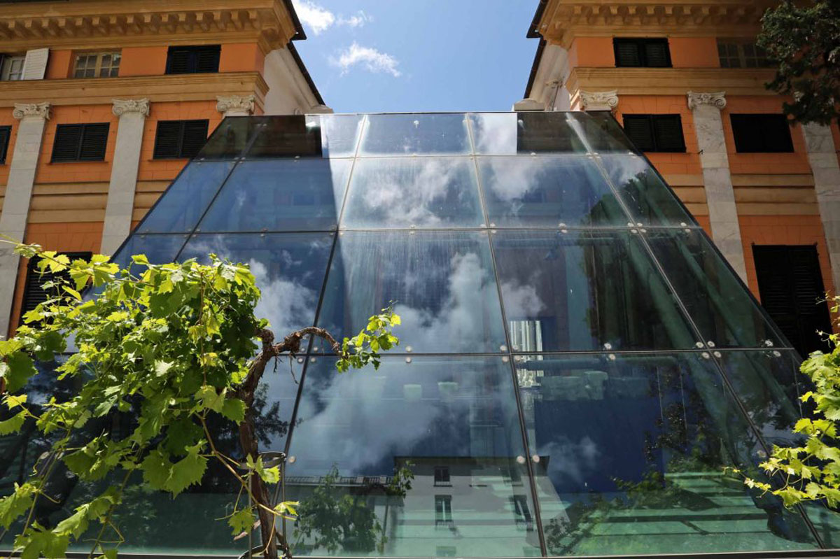 Edificio Vela Palazzo Bianco Genova